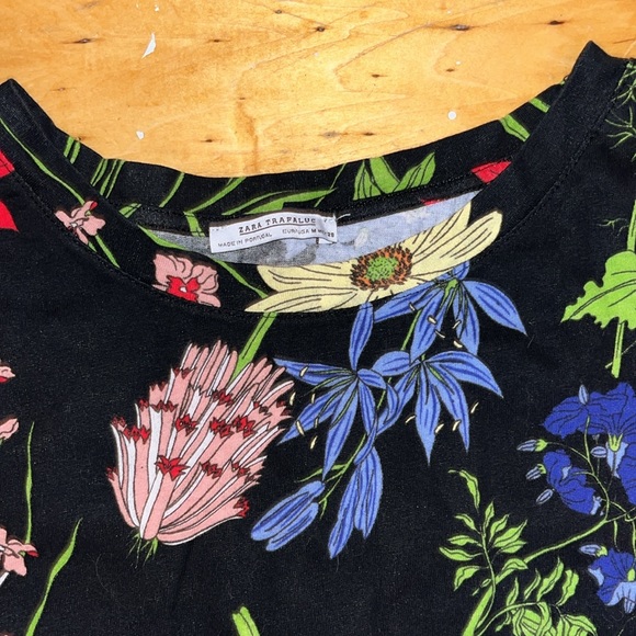 Zara size medium black floral tunic top - Picture 3 of 4